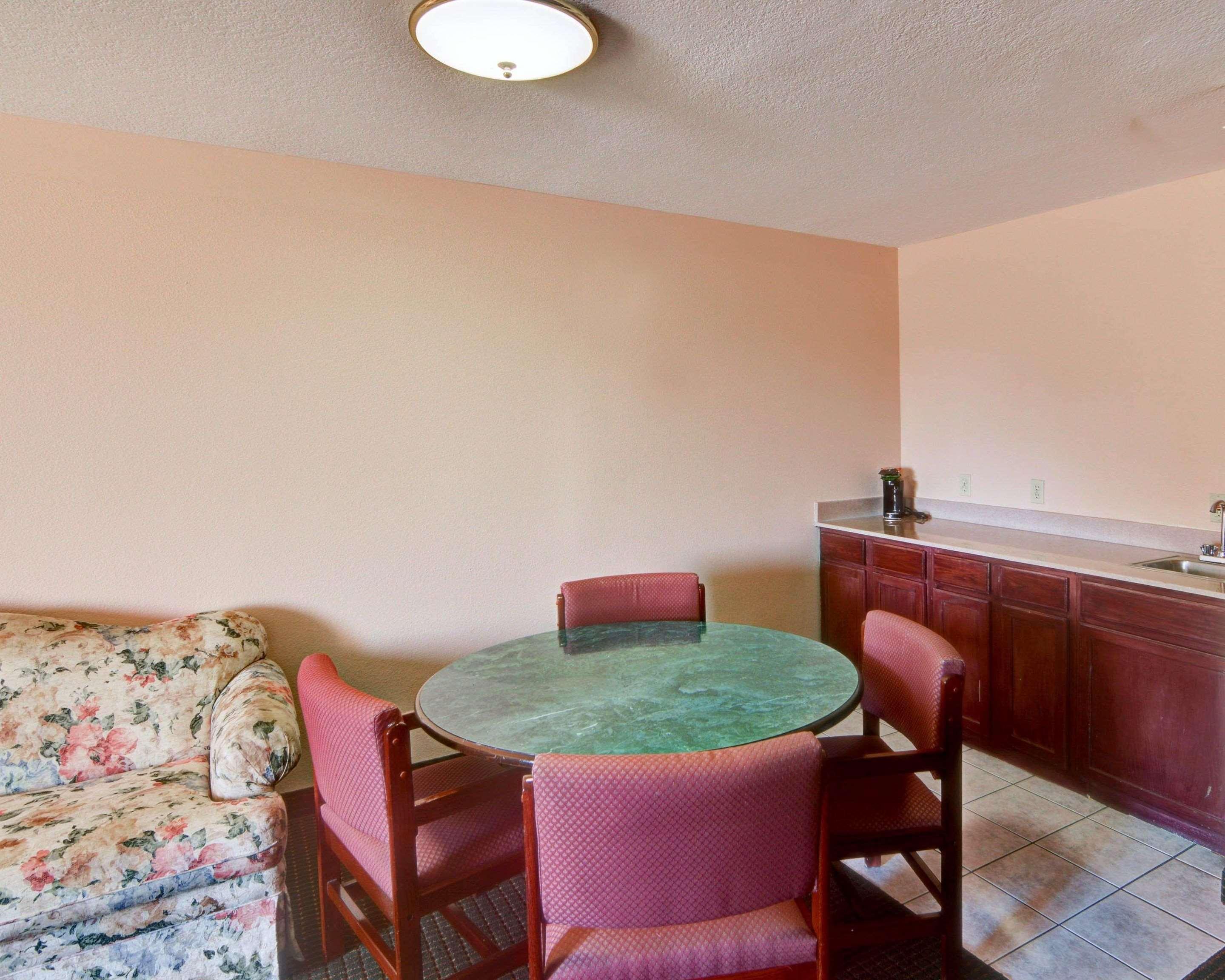 Quality Inn Forest Hill - Fort Worth South מראה חיצוני תמונה