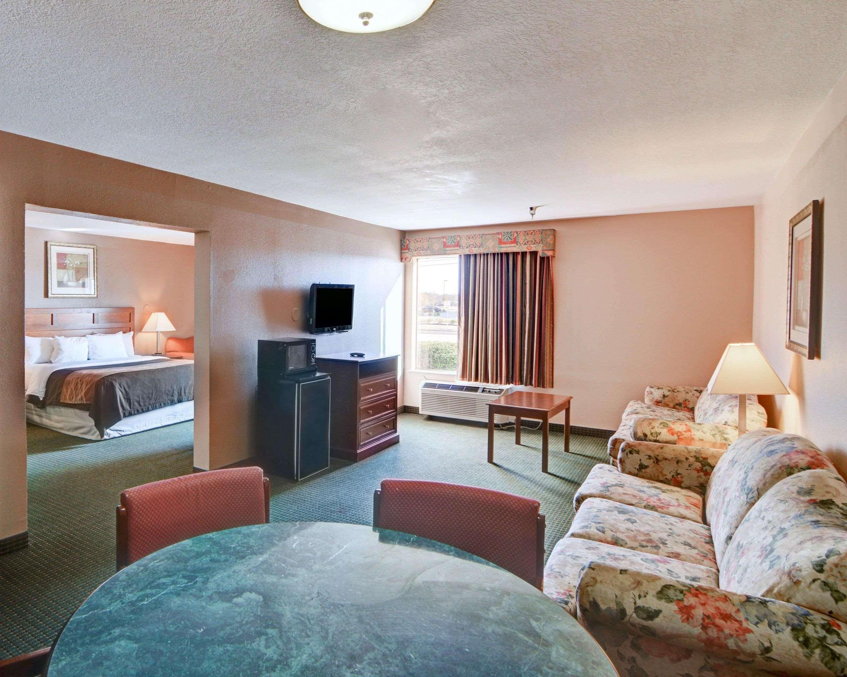 Quality Inn Forest Hill - Fort Worth South מראה חיצוני תמונה
